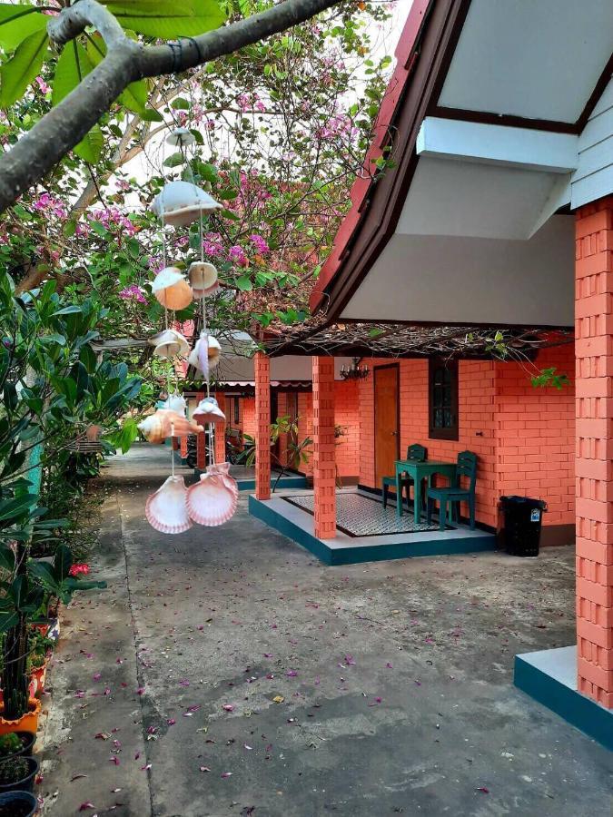 คิวทอง บังกะโล Koh Larn Ngoại thất bức ảnh